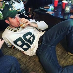 Meet your Posher, Ethan